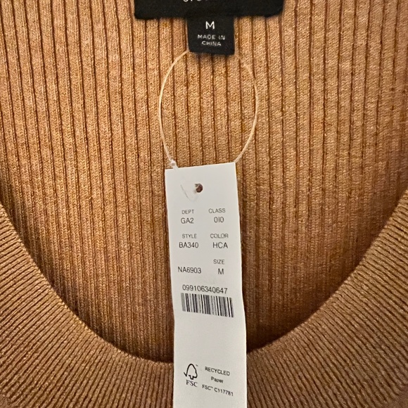 Neutral J.Crew sweater top - Picture 2 of 2